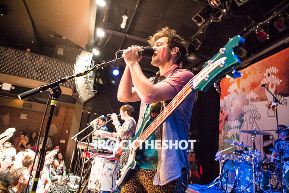 walk the moon music hall-13