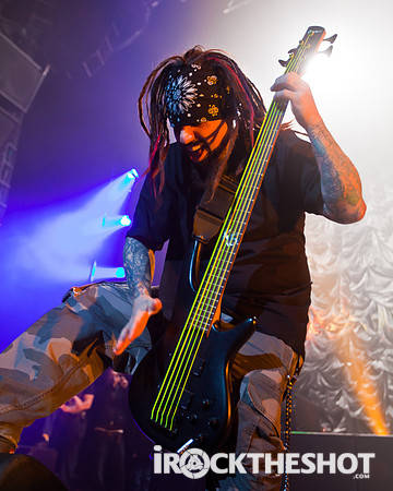 KORN-17