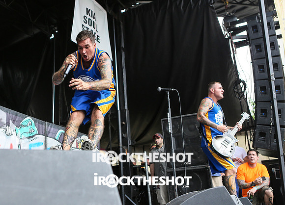 new found glory at warped tour-6