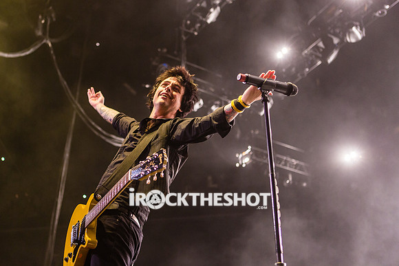 green-day-at-barclays-center-24