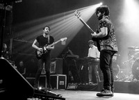 foals-at-terminal-5-8