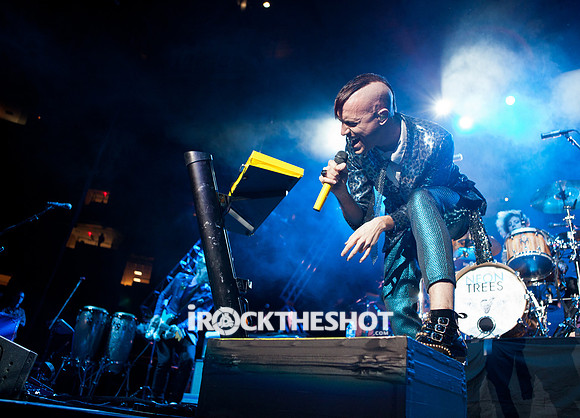 neon trees at msg-16