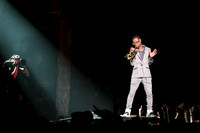 macklemore-and-ryan-lewis-at-the-theater-at-madison-square-garden-14