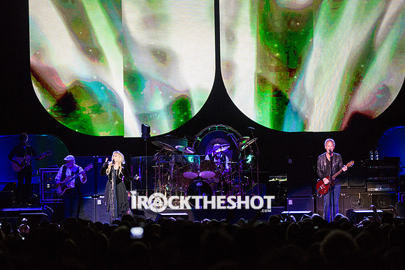 fleetwood-mac-at-madison-square-garden-50