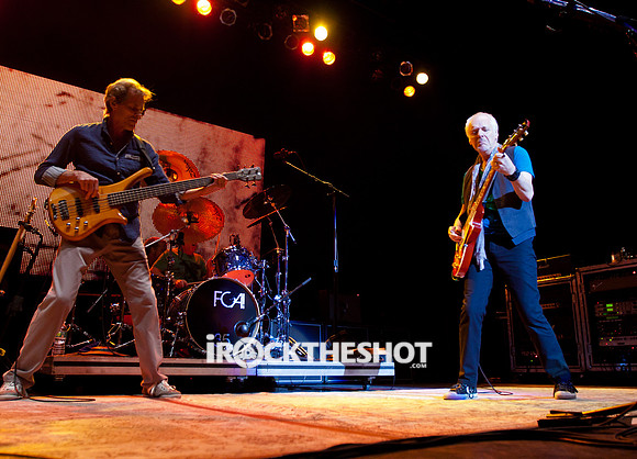 peter frampton at the wellmont (7 of 19)