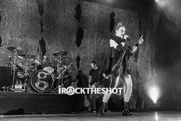 garbage-at-the-wellmont-theatre-18