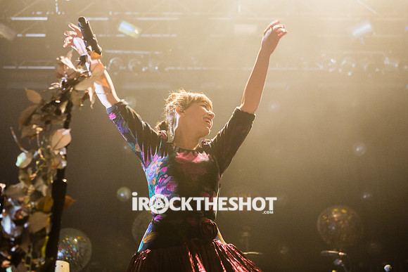 grouplove at terminal 5-2