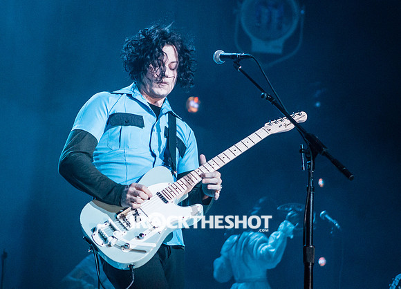 jack white at radio city music hall-16
