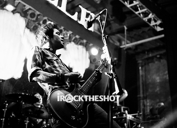 chevelle at the wellmont theatre-4