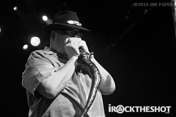 Blues Traveler