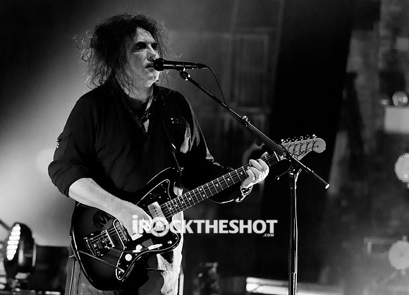 The Cure at The Beacon-9