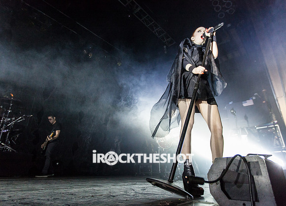 garbage-at-the-wellmont-theatre-13