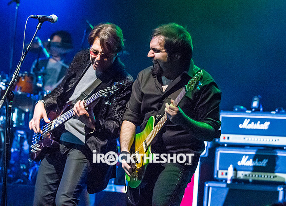 blue oyster cult at best buy theater-21