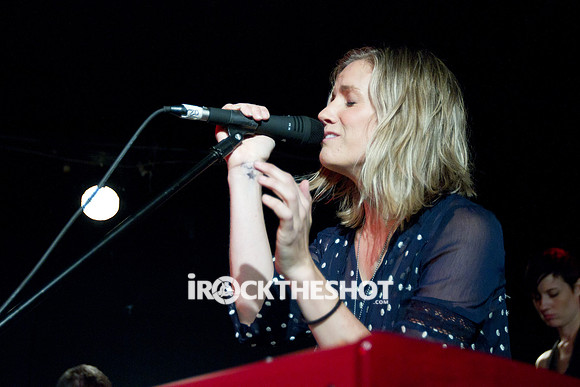 katie herzig at mercury lounge-12