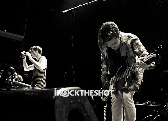 walk the moon at terminal 5-4
