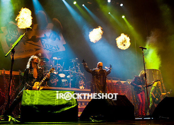 judas priest at izod-25