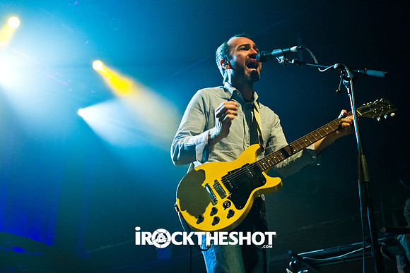 the shins at terminal 5-10