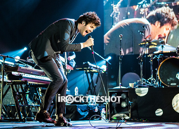passion pit at madison square garden-14