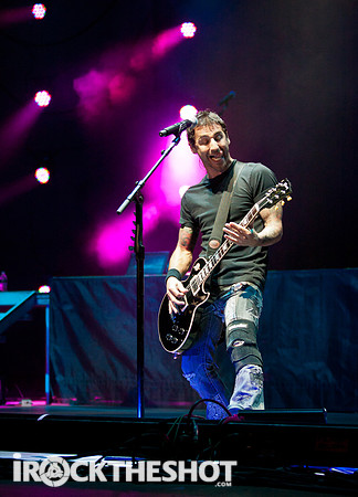 godsmack at mayhem (16 of 18)