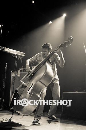 g love & special sauce at irving plaza-7