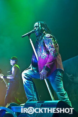 Sevendust-6