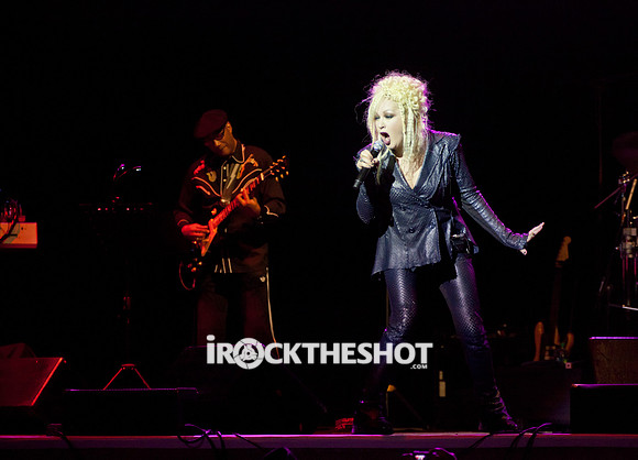 cyndi lauper at the wellmont theatre-14