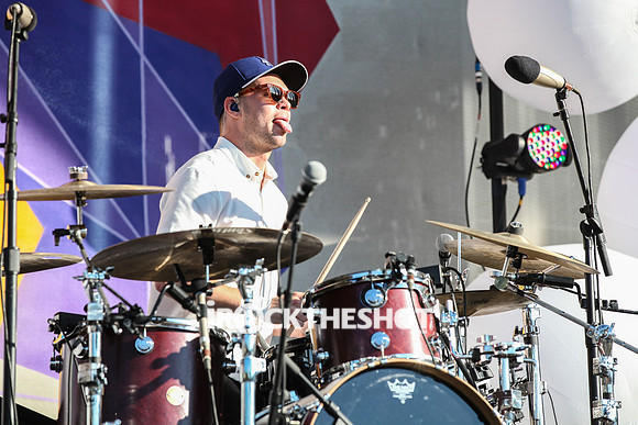 passion-pit-at-firefly-festival-3