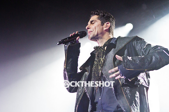 janes addiction at the wellmont theatre-4
