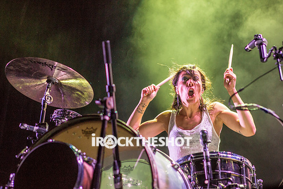 matt and kim at the wellmont-5