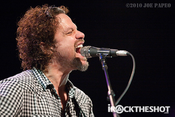 Rusted Root-8