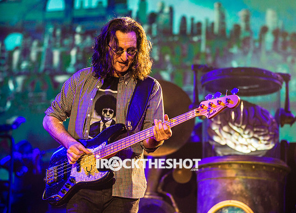 rush at prudential center-12
