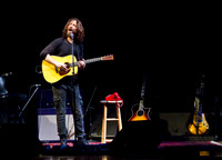 chris cornell at the carnegie  hall-15