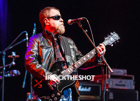 blue oyster cult at best buy theater-3