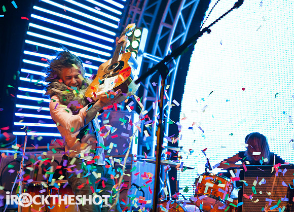 flaming lips and weezer at pnc (36 of 46)