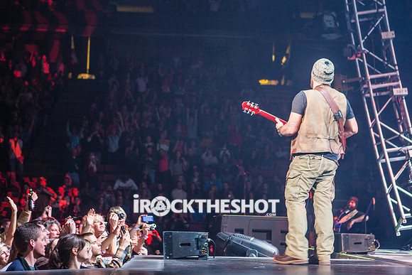 zac brown band at izod center-9