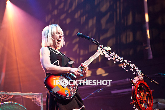the joy formidable at terminal 5-18