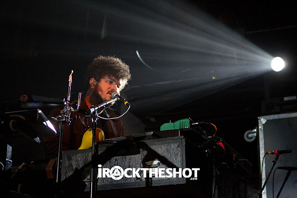 the shins at terminal 5-17