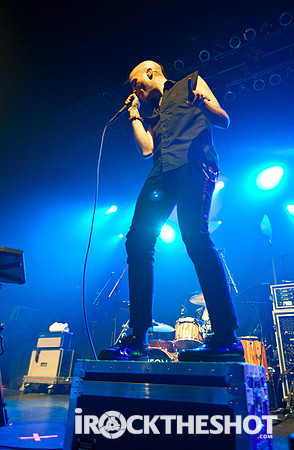 Neon Trees-11
