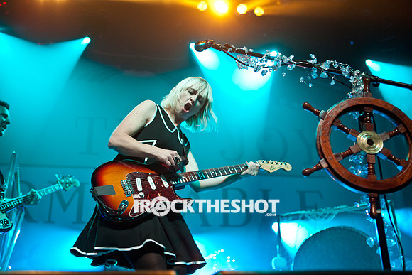 the joy formidable at terminal 5-25