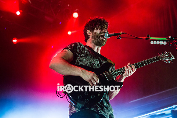 foals-at-terminal-5-6