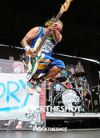 new found glory at warped tour-11