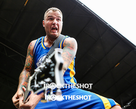 new found glory at warped tour-4