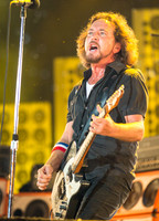 pearl jam at mia-17