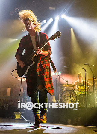 grouplove at terminal 5-19