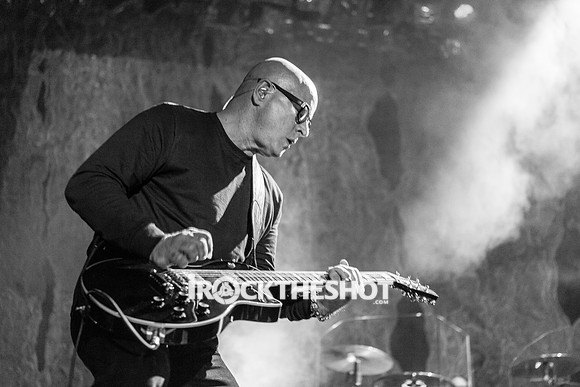 garbage-at-the-wellmont-theatre-17