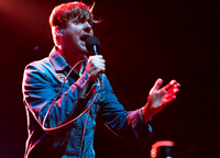 kaiser chiefs at terminal 5-13