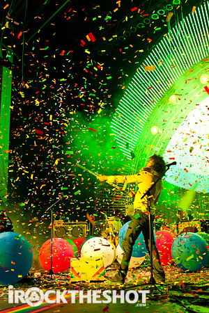 flaming lips and weezer at pnc (14 of 46)
