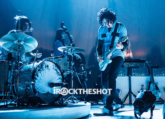 jack white at radio city music hall-23