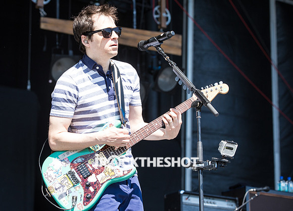 weezer-at-firefly-festival-12