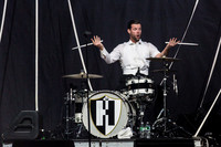 the-hives-at-madison-square-garden-9